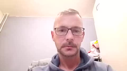 MikeVanDyck online show from September 30, 2025, 4:56 pm