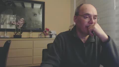 nightkeeper63 online show from February 4, 2025, 12:29 am