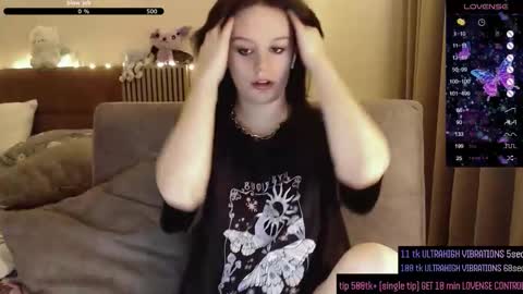  Darcy online show from January 12, 2026, 5:51 pm