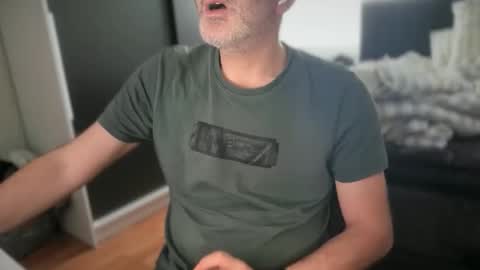 Snapshot of nightwalker06 chatting on January 10, 2026, 10:06 am nightwalker06 online show from January 10, 2026, 10:06 am