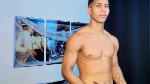 Niico online show from October 27, 2025, 9:30 pm