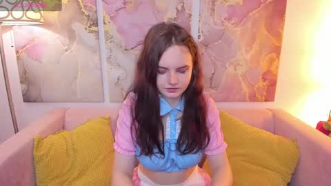 niiik_miiiki online show from January 31, 2025, 8:32 am