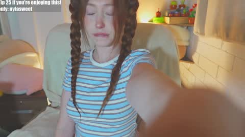 of Nylasweet online show from October 10, 2025, 4:00 am