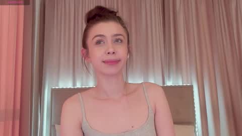 Nika online show from April 21, 2026, 2:51 am