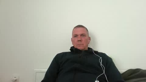 nikan77 online show from March 10, 2026, 8:41 am