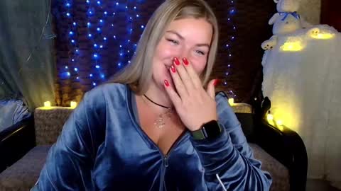 Nika online show from September 12, 2025, 7:47 pm