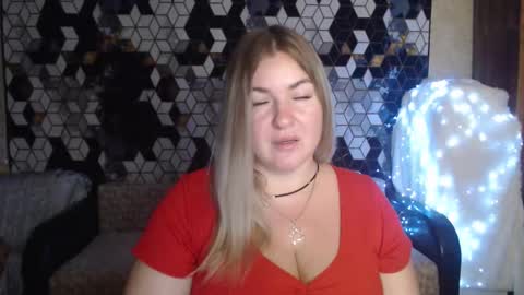 Nika online show from November 18, 2025, 8:24 pm