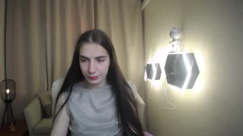 Snapshot of nikastarkk chatting on April 28, 2026, 6:35 pm nikastarkk online show from April 28, 2026, 6:35 pm