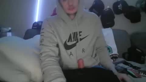 Snapshot of nikeair0628 chatting on March 1, 2026, 3:47 pm nikeair0628 online show from March 1, 2026, 3:47 pm