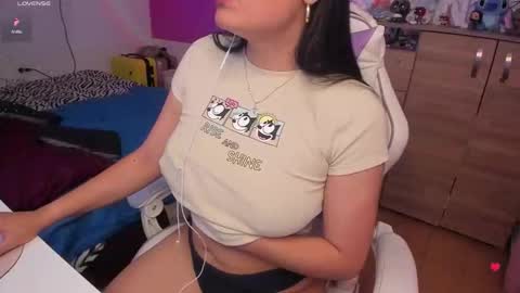 Snapshot of niki_sweet06 chatting on October 18, 2025, 11:16 pm niki_sweet06 online show from October 18, 2025, 11:16 pm