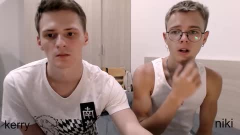 nikikerry_cum_ online show from October 19, 2025, 2:18 pm