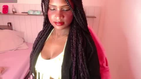 nikitakisskm online show from November 7, 2025, 7:25 pm