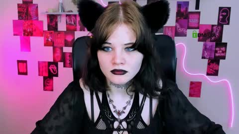 Snapshot of nikki_kiss_ chatting on May 21, 2026, 8:54 am nikki_kiss_ online show from May 21, 2026, 8:54 am