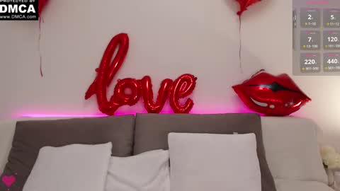 Snapshot of nikki_maks chatting on February 14, 2025, 6:56 am The next broadcast will be on  at 900  UTC3 online show from February 14, 2025, 6:56 am