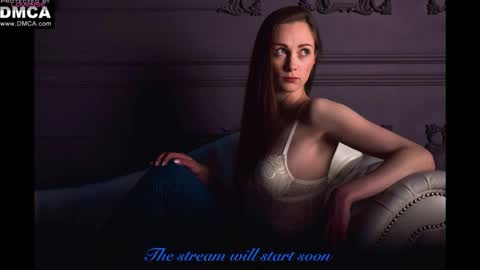 Snapshot of nikki_maks chatting on October 17, 2025, 6:49 am The next broadcast will be on  at 900  UTC3 online show from October 17, 2025, 6:49 am
