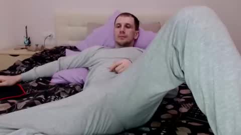 Snapshot of nikkiaadel chatting on February 18, 2026, 3:52 pm Nick online show from February 18, 2026, 3:52 pm