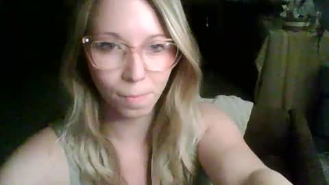 Snapshot of nikkib653466 chatting on March 27, 2026, 11:59 pm nikkib653466 online show from March 27, 2026, 11:59 pm