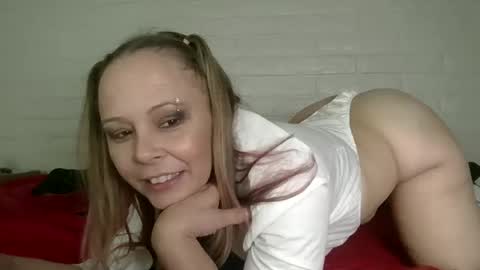 Snapshot of nikkibae6933 chatting on March 6, 2026, 10:50 pm nikkibae6933 online show from March 6, 2026, 10:50 pm