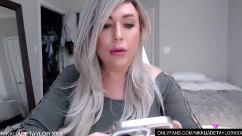 Nikki Jade Taylor online show from February 24, 2025, 1:24 am