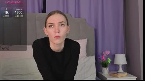 nikkilane11 online show from April 2, 2026, 4:59 pm