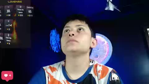 Nikky online show from September 17, 2025, 1:02 pm