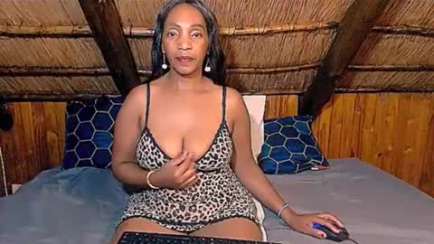 nikkyjigglesx online show from March 25, 2026, 6:36 pm