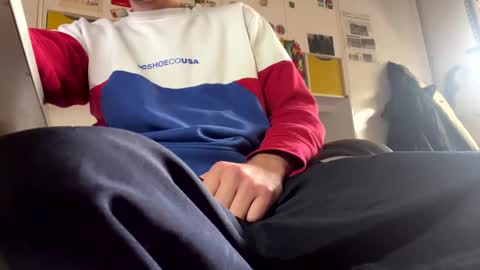 Snapshot of nikofatcock chatting on December 27, 2024, 11:28 am Niko online show from December 27, 2024, 11:28 am