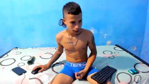 Snapshot of nikol_couple chatting on June 29, 2026, 5:35 pm nikol_couple online show from June 29, 2026, 5:35 pm