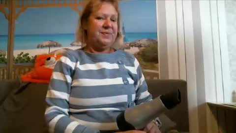 Nikole1 online show from October 10, 2025, 7:40 am