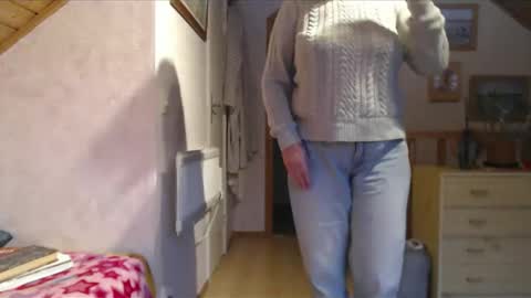 Nikole1 online show from January 18, 2026, 11:25 am