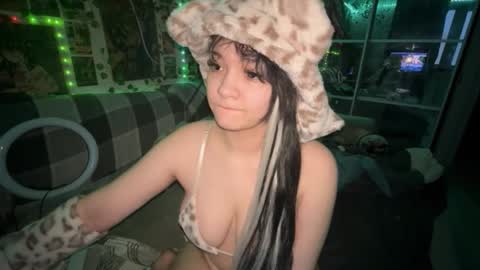 Snapshot of nikoli_naw chatting on February 6, 2026, 1:54 am nikoli_naw online show from February 6, 2026, 1:54 am