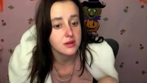 Snapshot of nikolleta_m chatting on November 1, 2025, 9:44 am Nikolleta online show from November 1, 2025, 9:44 am