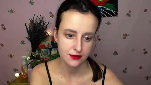 Snapshot of nikolleta_m chatting on November 5, 2025, 9:42 am Nikolleta online show from November 5, 2025, 9:42 am