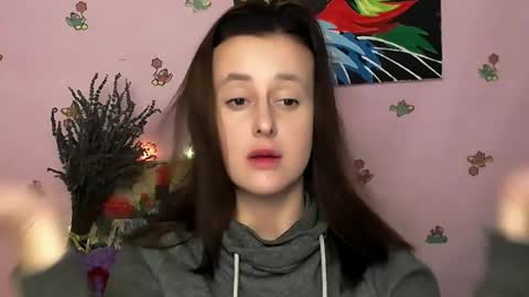 Snapshot of nikolleta_m chatting on November 7, 2025, 8:58 am Nikolleta online show from November 7, 2025, 8:58 am