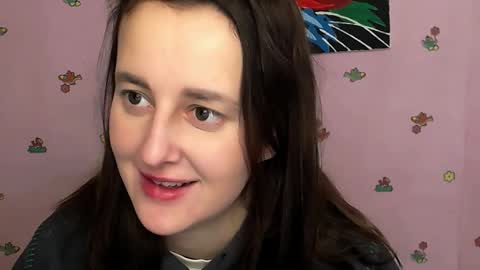 Snapshot of nikolleta_m chatting on November 18, 2025, 9:58 am Nikolleta online show from November 18, 2025, 9:58 am