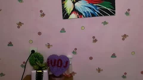 Snapshot of nikolleta_m chatting on November 21, 2025, 8:24 am Nikolleta online show from November 21, 2025, 8:24 am