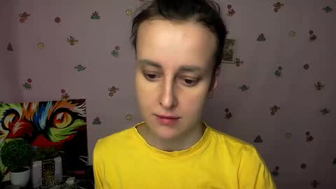 Snapshot of nikolleta_m chatting on December 18, 2025, 11:05 am Nikolleta online show from December 18, 2025, 11:05 am