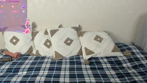 Snapshot of nikompell chatting on December 5, 2024, 6:43 am niko online show from December 5, 2024, 6:43 am