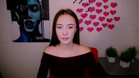 nikonara_ online show from December 10, 2024, 4:38 pm