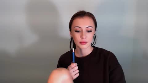 nikonara_ online show from December 1, 2025, 12:54 pm