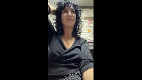 nikol online show from November 6, 2025, 7:59 pm