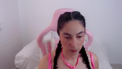Snapshot of niky_blue chatting on March 3, 2026, 6:25 pm niky_blue online show from March 3, 2026, 6:25 pm