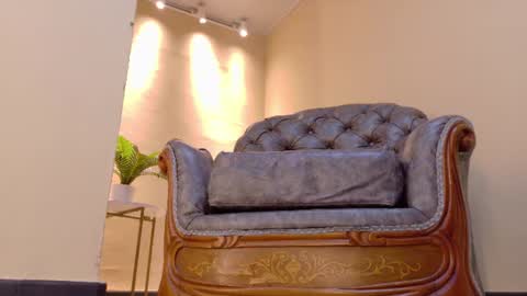 Snapshot of niky_smit chatting on July 6, 2026, 11:18 am NIKY SMIT online show from July 6, 2026, 11:18 am