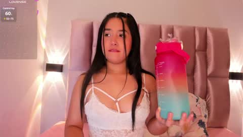 Snapshot of nikybrooks chatting on January 24, 2025, 1:36 pm Niky Brooks online show from January 24, 2025, 1:36 pm