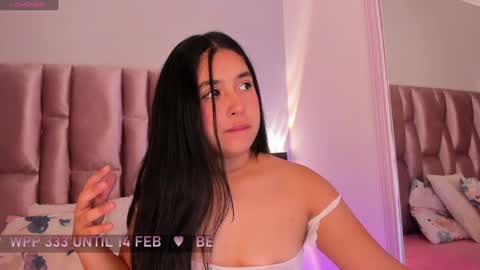 Snapshot of nikybrooks chatting on February 4, 2025, 12:00 pm Niky Brooks online show from February 4, 2025, 12:00 pm