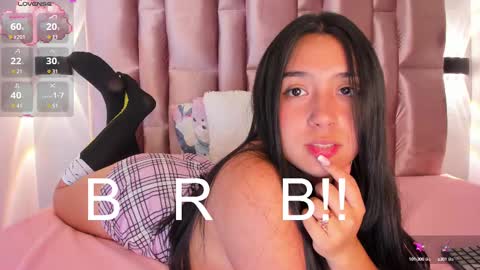 Snapshot of nikybrooks chatting on March 5, 2025, 6:45 pm Niky Brooks online show from March 5, 2025, 6:45 pm