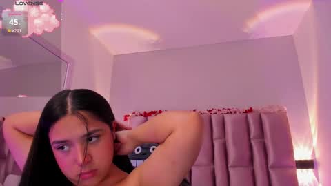 Snapshot of nikybrooks chatting on September 30, 2025, 11:04 am Niky Brooks online show from September 30, 2025, 11:04 am