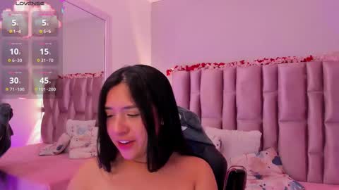 Snapshot of nikybrooks chatting on October 4, 2025, 2:42 am Niky Brooks online show from October 4, 2025, 2:42 am