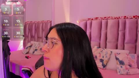 Snapshot of nikybrooks chatting on October 12, 2025, 6:56 am Niky Brooks online show from October 12, 2025, 6:56 am