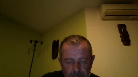 nikyo419 online show from November 17, 2025, 4:40 am